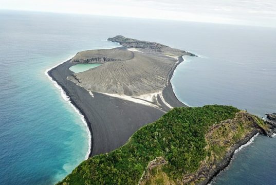Новый остров в Тихом океане