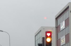 Сердце на светофоре в Исландии